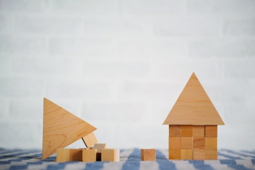 地震に強い家とは 初心者でも分かる耐震性能 お家についてのお役立ち住宅ブログ 株式会社ロゴスホーム 地震に強い家とは 初心者でも分かる耐震性能 お家についてのお役立ち住宅ブログ 株式会社ロゴスホーム