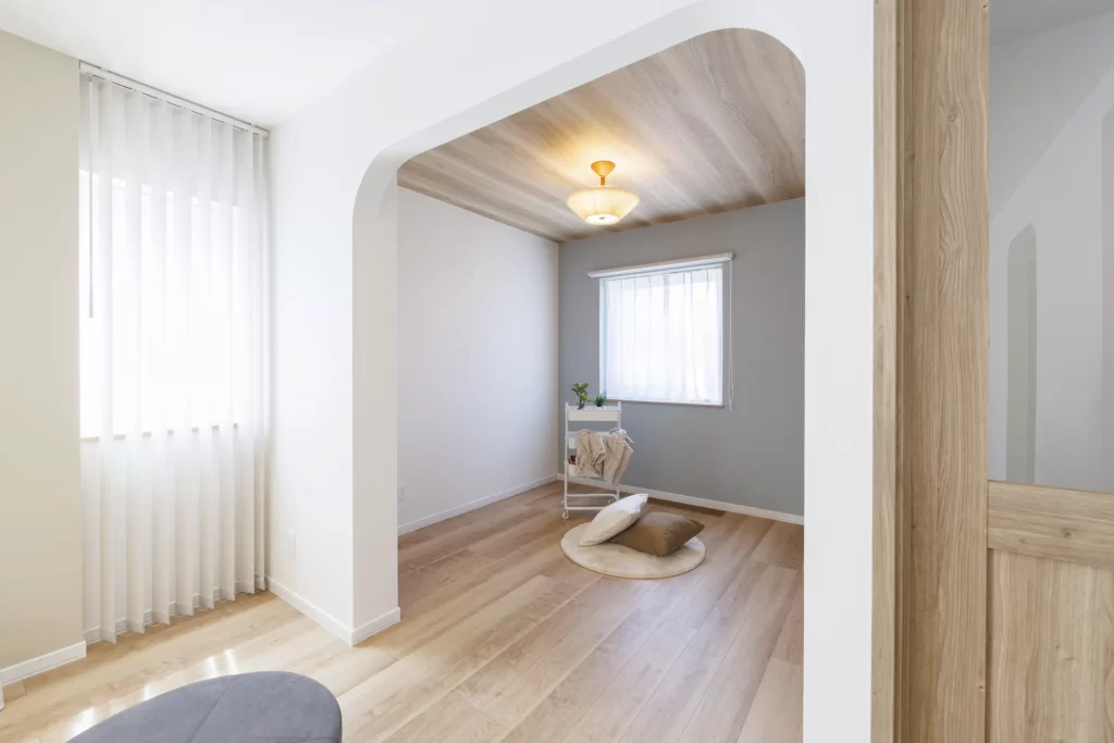 【木のぬくもりを感じるカフェスタイルのお家】旭町2条1丁目｜モデルハウス-Marina(マリーナ)…