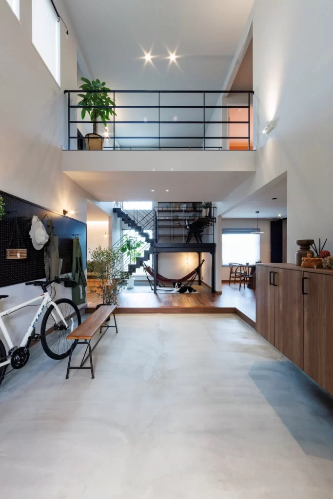 【愉しみは、秘密の隠し部屋に。土間のある家 -巣 mino-】神楽モデルハウスB棟