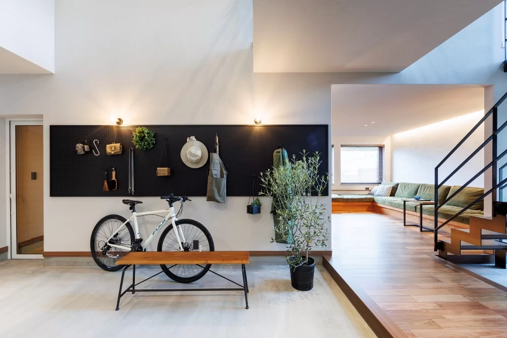 【愉しみは、秘密の隠し部屋に。土間のある家 -巣 mino-】神楽モデルハウスB棟