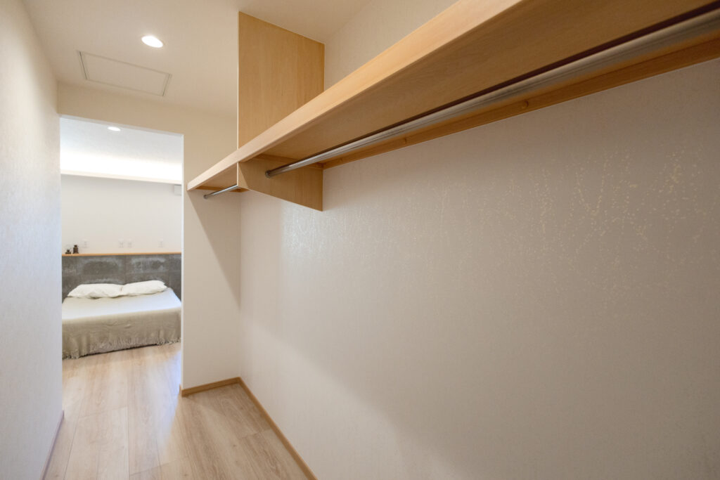 【太陽光パネルで省エネ！収納たっぷり4LDK】北46条東9丁目｜モデルハウス