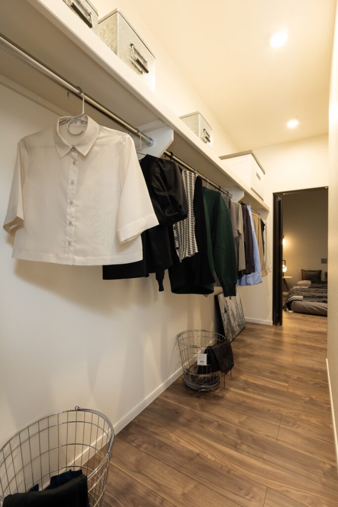 【ひとつながりの開放空間で暮らす、理想の平屋 -NOIRÉ ノワレ-】北見市双葉町｜モデルハウス