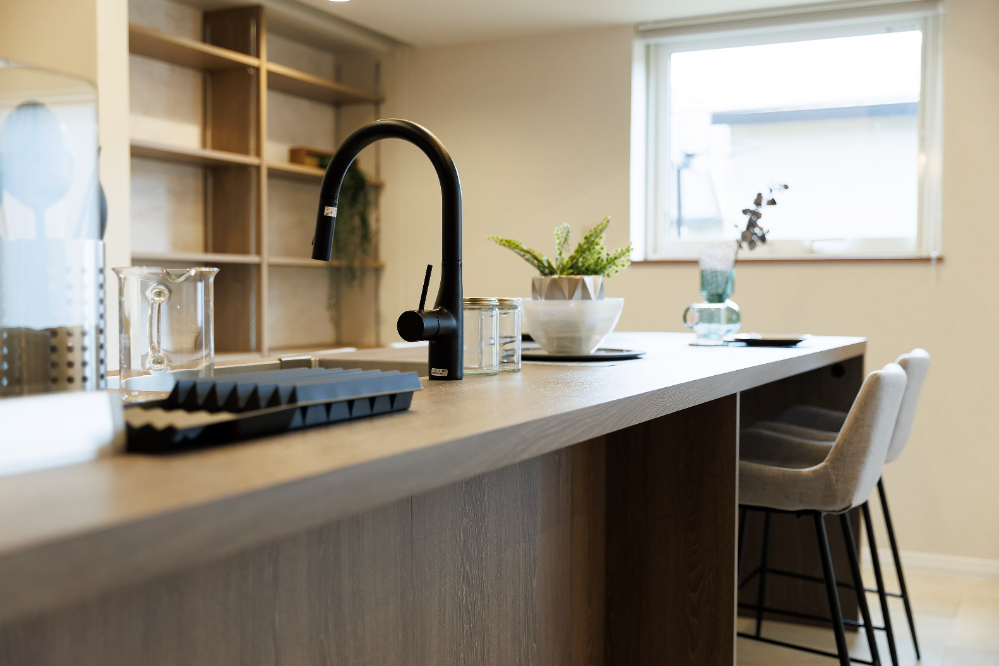 【木のあたたかさを纏う、落ち着きの平屋】帯広市大空町3丁目|- Grayn(グレーン) -モデルハ…