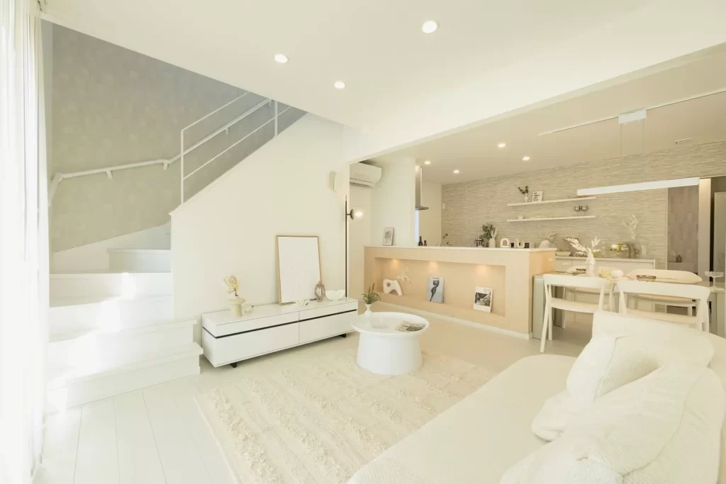 【白の重なりが生む立体感-blanc(ブラン)-】釧路市鳥取北8丁目｜モデルハウス