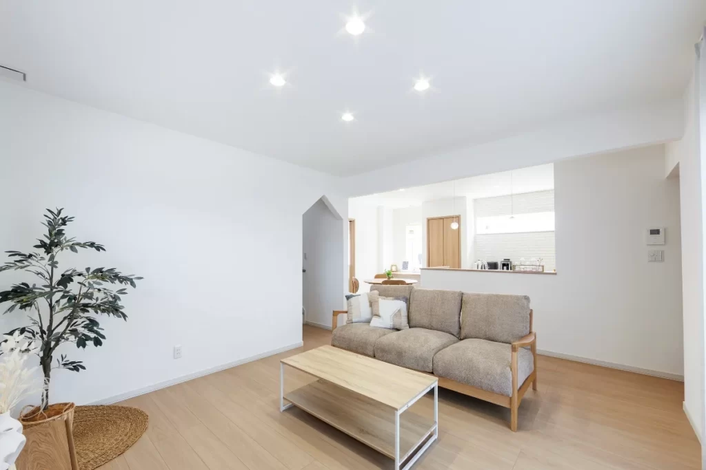 【家事がすっと進む、白と木目の心地よい家】恵庭市和光町｜-NORD・BLANC(ノールブラン)-モ…