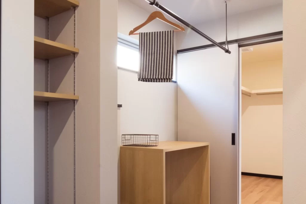 【STYLYXシリーズが描く、スタイリッシュな外観の平屋】奥州市水沢南大鐘｜モデルハウス
