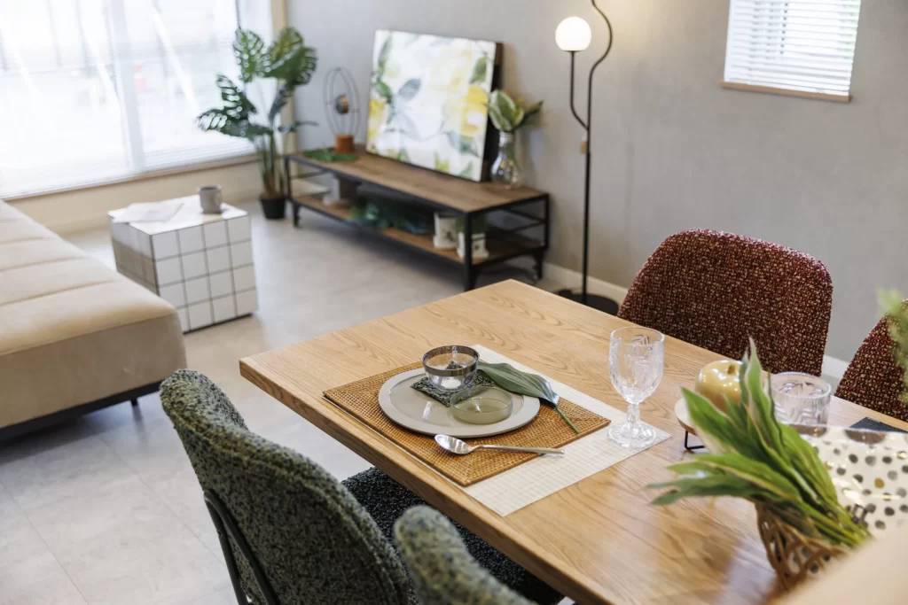 【こだわりの家具が叶える、くつろぎの住まい】帯広市西6条北3丁目｜- OASIS(オアシス) -モ…