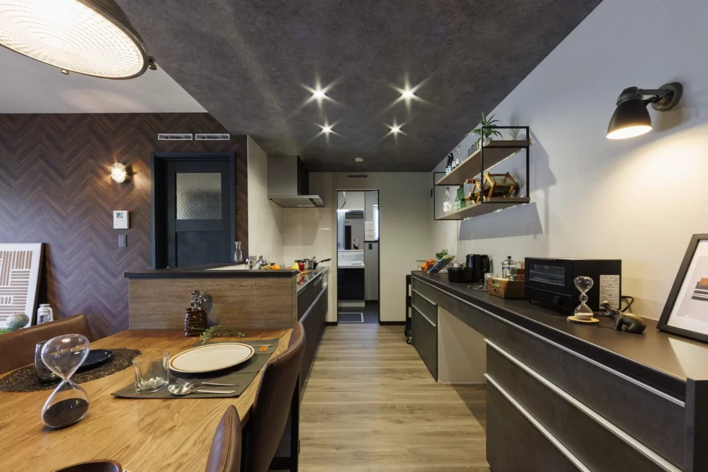【趣味を楽しむ、アメカジスタイルの平屋】旭町2条1丁目｜モデルハウス-Cabin(キャビン)-