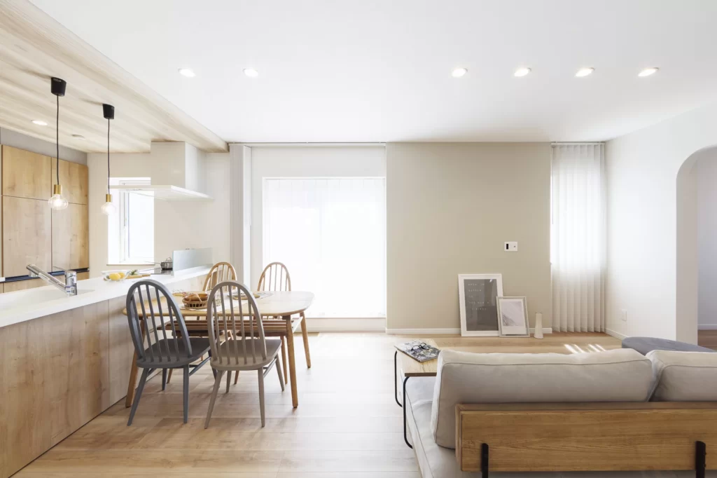 【木のぬくもりを感じるカフェスタイルのお家】旭町2条1丁目｜モデルハウス-Marina(マリーナ)…