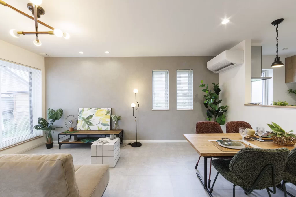 【こだわりの家具が叶える、くつろぎの住まい】帯広市西6条北3丁目｜- OASIS(オアシス) -モ…